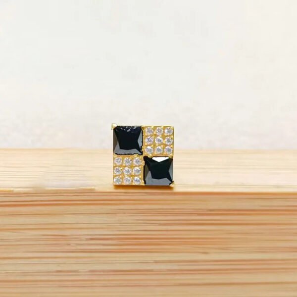 F136 Titanium Alloy Square Colorful Zirconia Pendant Exquisite Ear Bone Studs Piercing Jewelry Factory Geometric Pattern Unisex