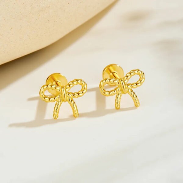 NEW, 18k Gold, Platinum Plated, Gorgeous, Light, Luxury, Water Drop, Small, Earrings, Pair, Dainty, Dangle, Elegant, High-end