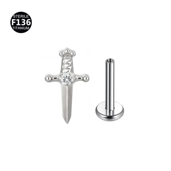 picture_232f509e-da25-4072-95eb-8bd20653cfa3(2) Titanium Alloy 0.9 Tooth Pendant Micro-Set Zircon Flat Bottom Rod Piercing Earrings Heart Star Studs Unisex Fashion Jewelry