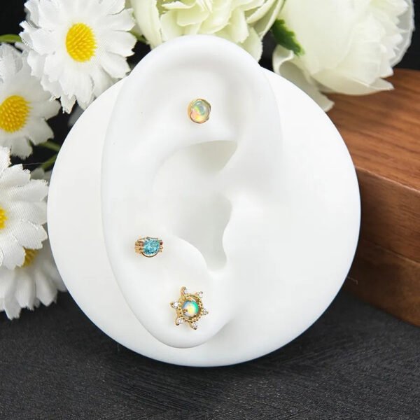 Titanium Alloy Ear Studs Embedded With Zirconia Cute Cat Face Bone Stud Inner Thread Lip Stud G23 Titanium Piercing Jewelry