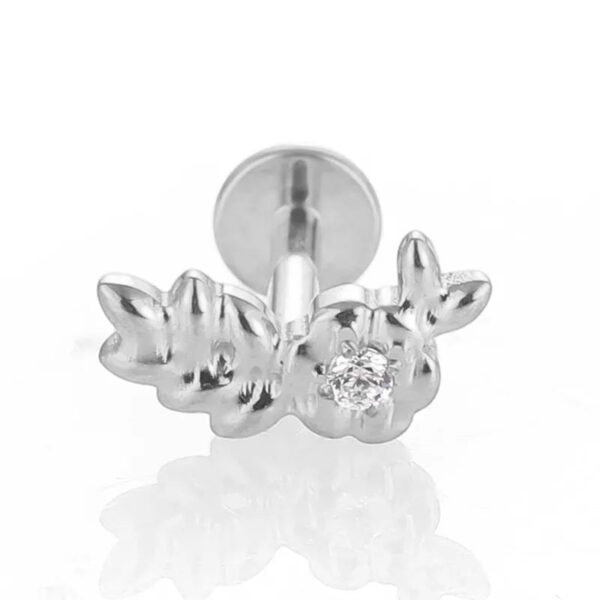 1Pcs G23 Titanium Alloy Heart Bee Star Zircon Lip Stud Ear Bone Stud Ear Stud Trendy Cartilage Piercing Jewelry