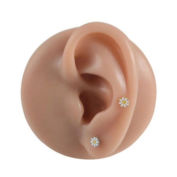 Fresh Titanium Alloy Piercing Jewelry Star Moon Butterfly Geometric Pattern Fashionable Unisex Lip Stud Ear Bone Stud