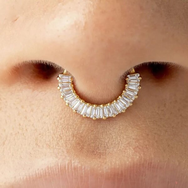 picture_b336bd1a-7182-4754-9c0f-47f1d831bdc6(2) Satan's Child Piercing Mermaid Titanium Alloy Zircon Nose Stud Gold-Plated Geometric Water Drop Heart-Shaped Sweet Cool Hot Girl Piercing Nose Ring Seamless Ring