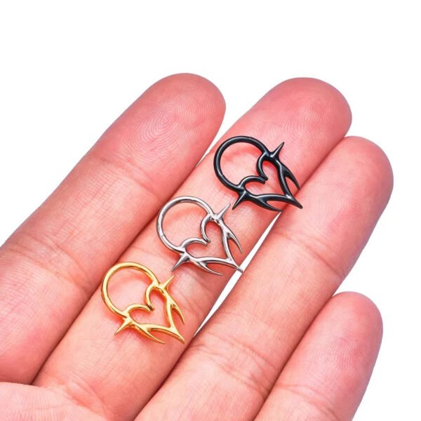 F136 Titanium Barbed Heart Shaped Nose Ring Ear Bone Stud Lip Stud Punk Style Body Piercing Jewelry
