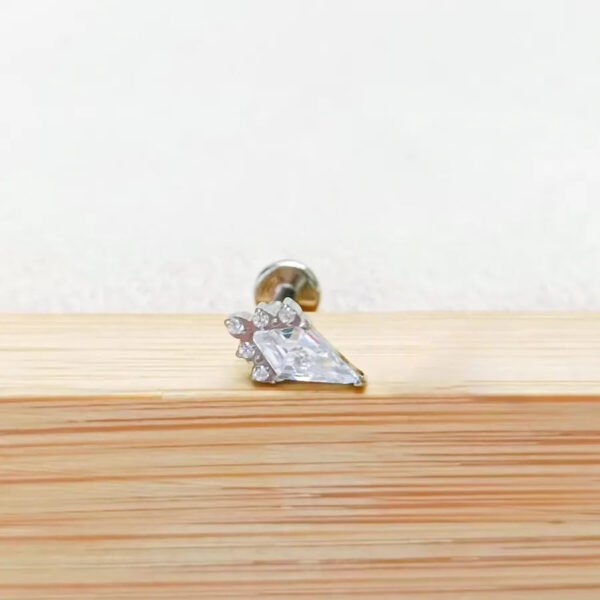 Fresh Titanium Alloy Piercing Jewelry Star Moon Butterfly Geometric Pattern Fashionable Unisex Lip Stud Ear Bone Stud