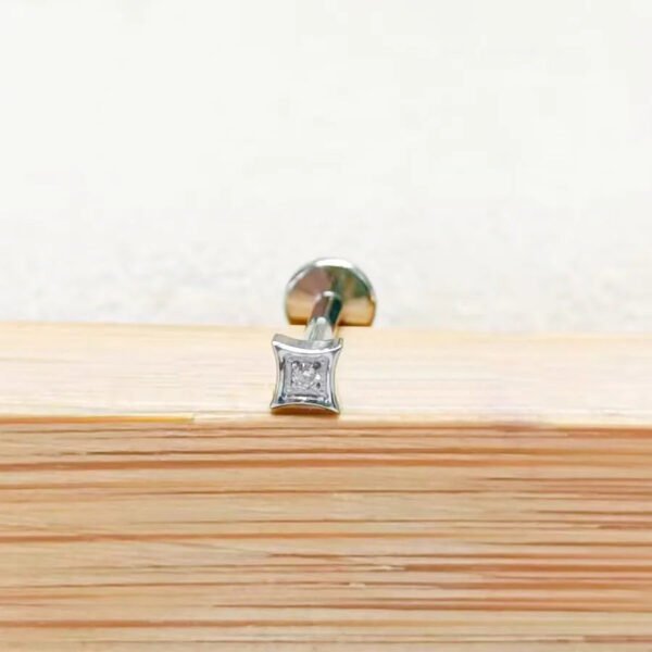 F136 Titanium Alloy Square Colorful Zirconia Pendant Exquisite Ear Bone Studs Piercing Jewelry Factory Geometric Pattern Unisex