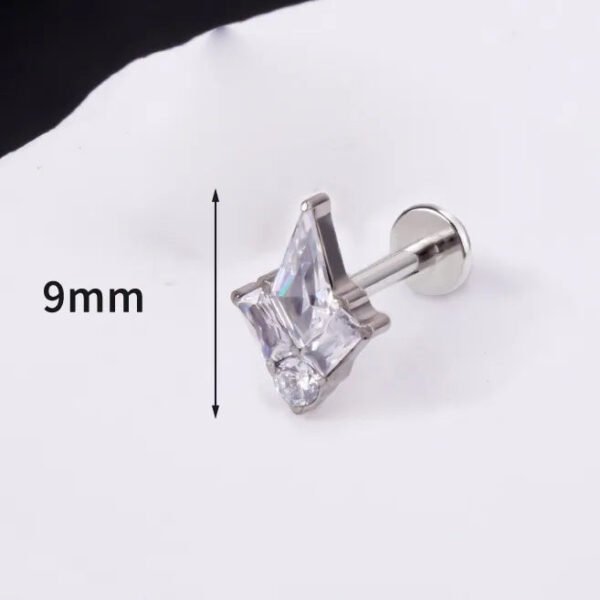 picture_e854b214-dfd0-45aa-9e42-f7b57298c647(2) G23 Titanium Snake-Shape Butterfly Earrings Fashionable Retro Polished Steel Color Lip Studs Unisex Simple Design Ear Jewelry